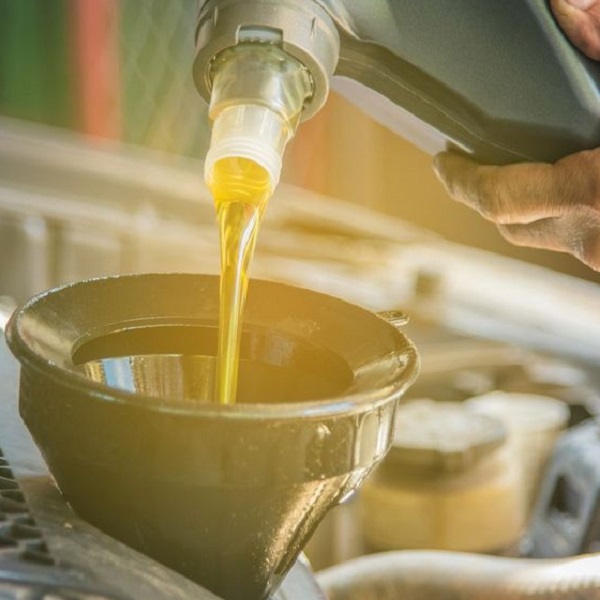 Master the Art of Checking Motorcycle Engine Oil 